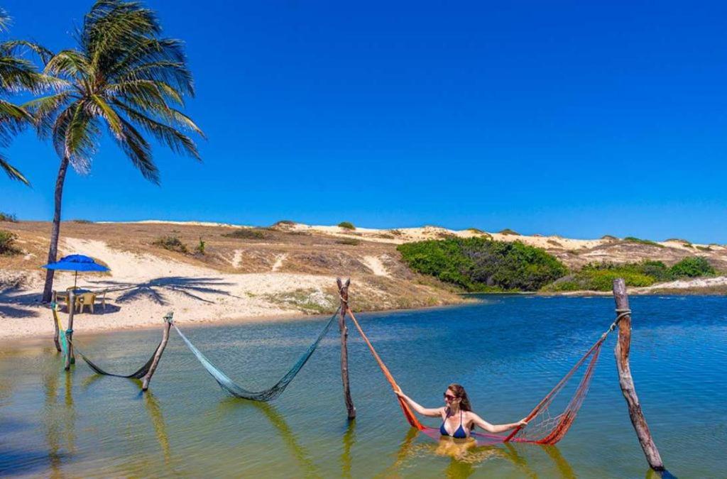 Praia Tabuba Do Morro Branco Suite 04 Pessoas Beberibe Luaran gambar